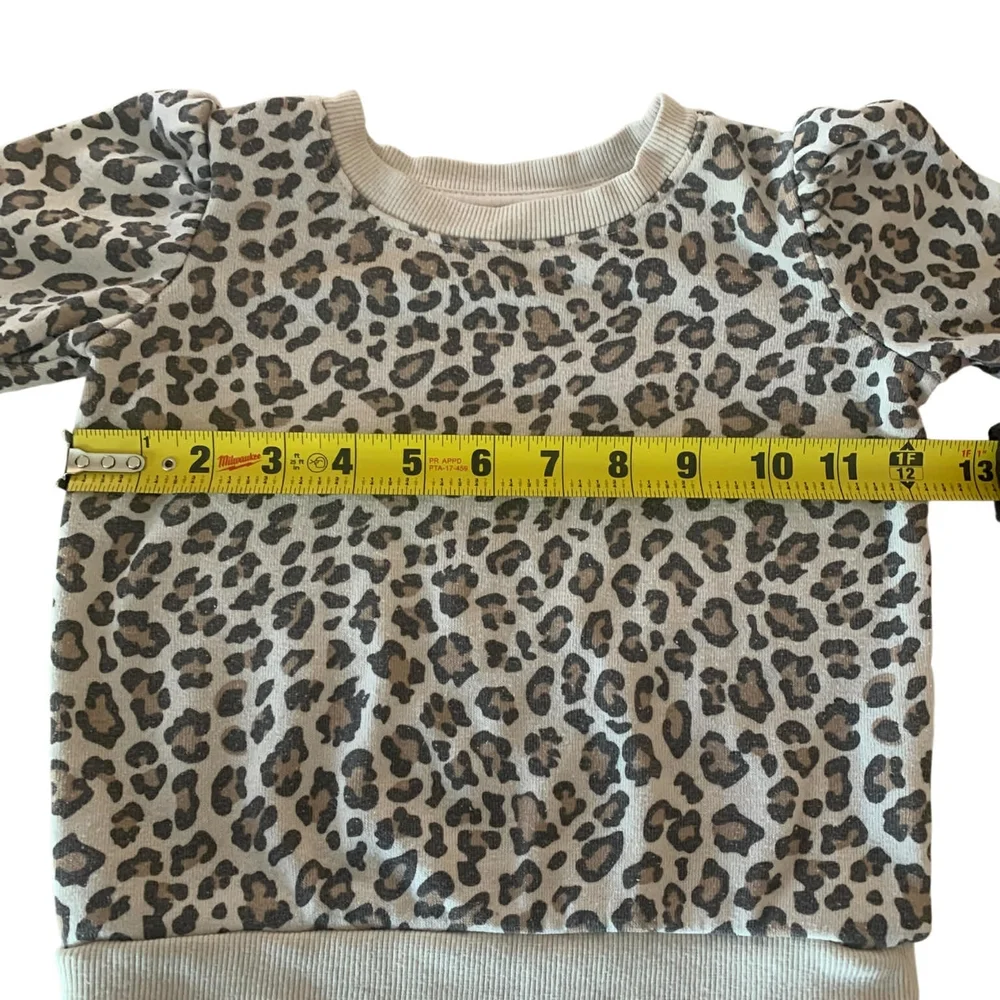 Grayson Mini Leopard Print Puff Sleeve Sweatshirt 2T‎
